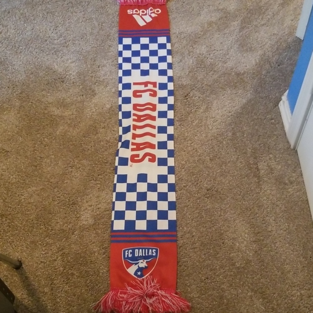 FC Dallas scarf